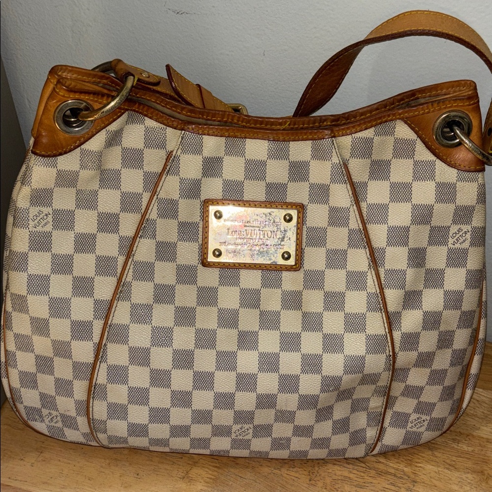 Louis Vuitton Damier Azur Shoulder Bag in Cream and Brown